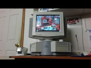 Um die Ecke - der Packard Bell Corner PC (Foto: Youtube)