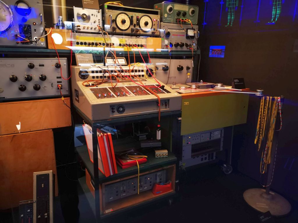 Das Labor für elektronische Musik des Karlheinz Stockhausen (Foto: The Düsseldorfer)