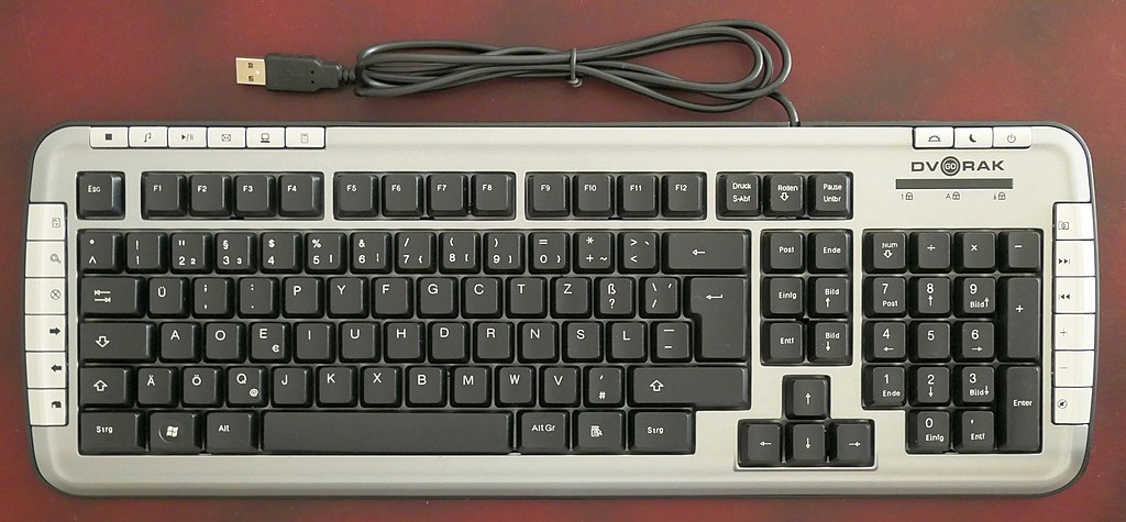 Eine Tastatur im Dvorak-Layout (Foto: via Wikimedia, siehe Bildnachweis unten)