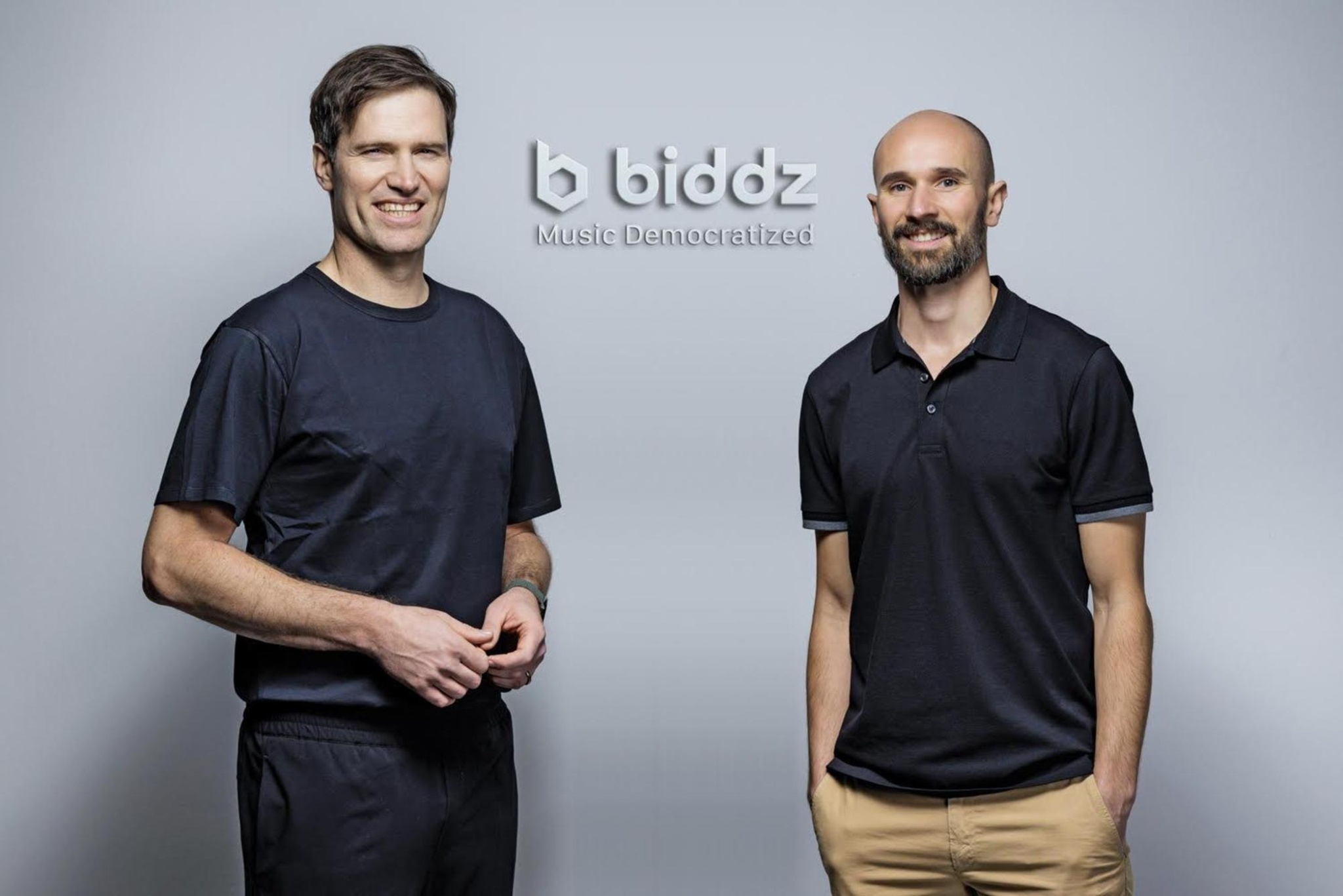 Die biddz-Gründer Michael Höweler und Alexander Franck (Foto: biddz)