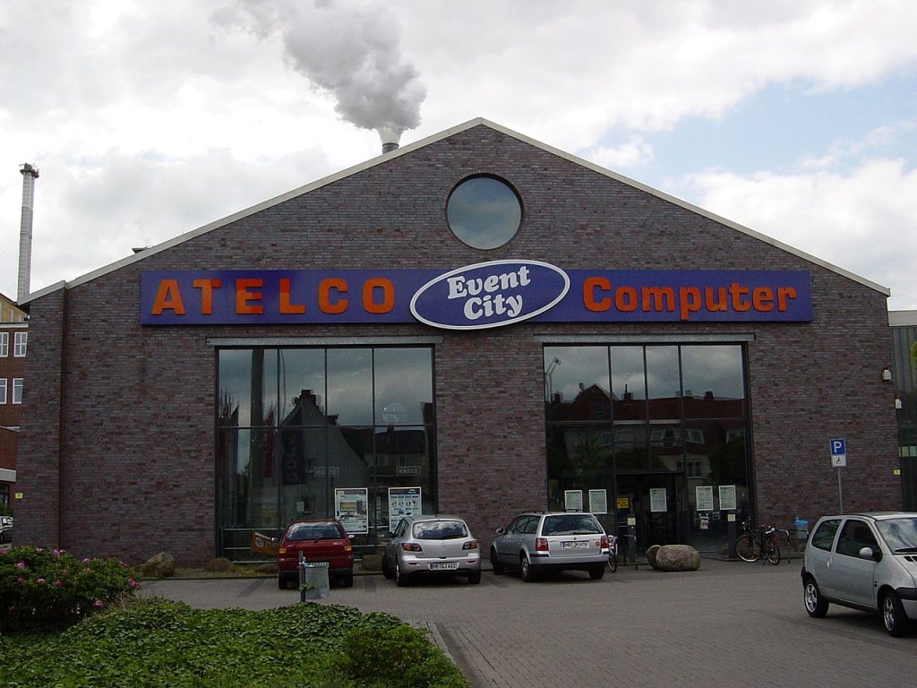 Die Atelco-Filiale in Bremen (Foto via Wikimedia - Bildnachweise siehe unten)