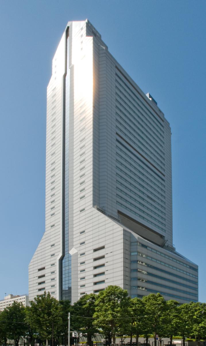 Eine architektonische Ikone: Der NEC Supertower in Tokio